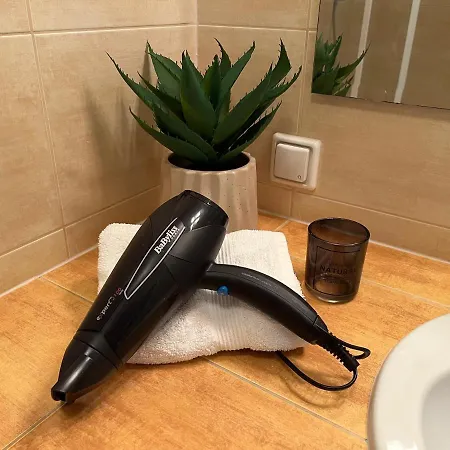 Lägenhet Z Garazem I Ogrodem Kołobrzeg