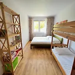 Z Garazem I Ogrodem Apartamento