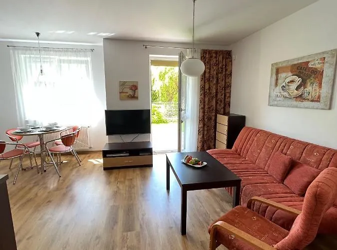 Apartamento Z Garazem I Ogrodem *