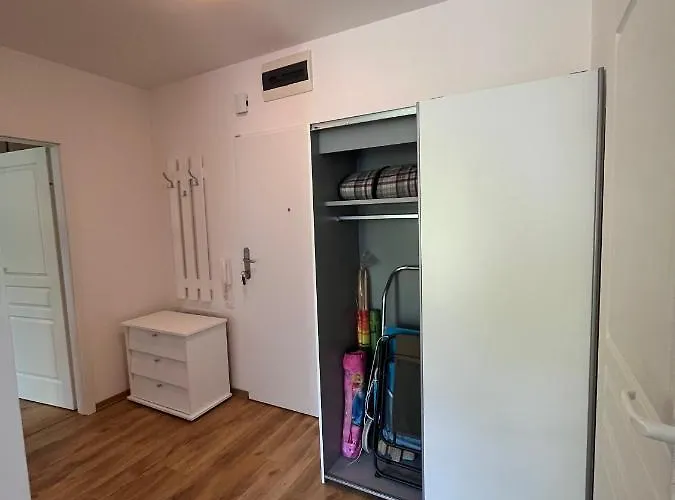 Apartamento Z Garazem I Ogrodem