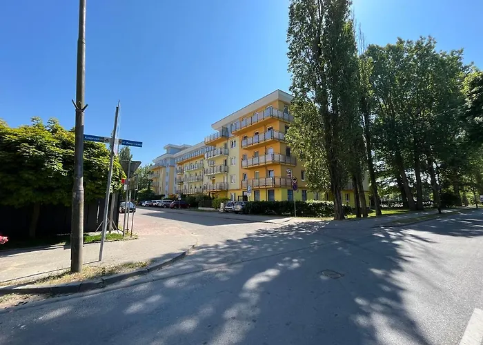 Apartamento Z Garazem I Ogrodem